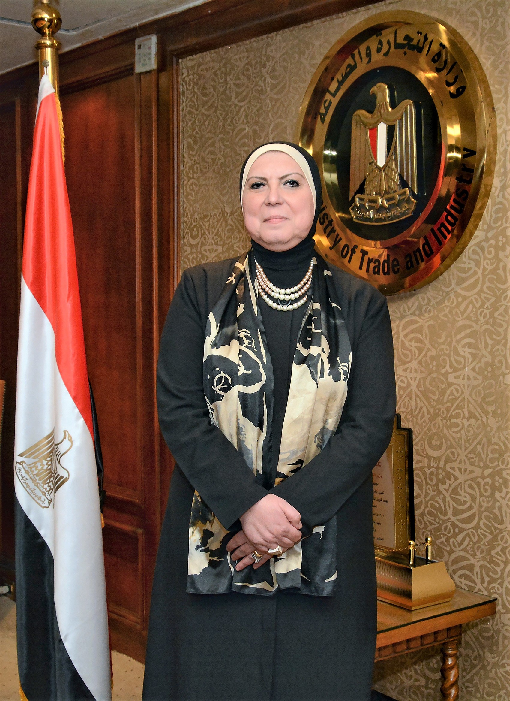 وزيرة التجارة تنجح فى حل أزمة مشاركة مصر بمعرض فرانكفورت