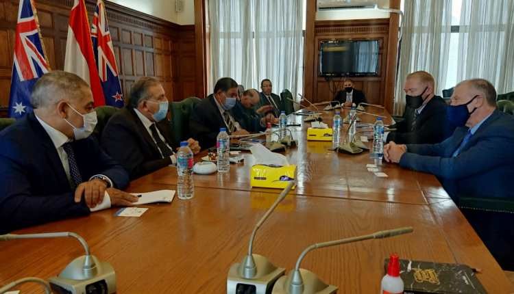 غرفة الإسكندرية تبحث مع سفيري أستراليا ونيوزيلندا سبل تعزيز التعاون خلال الفترة المقبلة