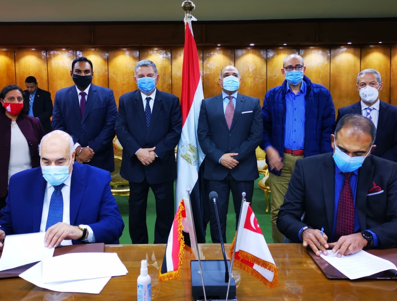 توقيع مذكرة تفاهم لدراسة الشراكة بين "القابضة للغزل والنسيج" و"أولام - مصر"