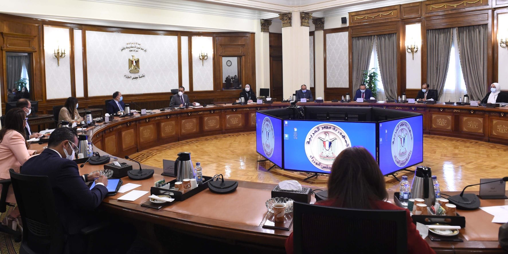 رئيس الوزراء يستعرض البرنامج الجديد لرد أعباء الصادرات تمهيدًا لإعلانه